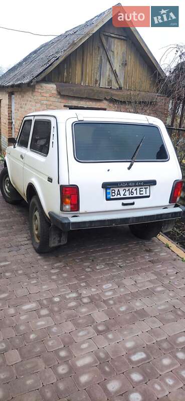 Внедорожник / Кроссовер ВАЗ 21214 / 4x4 2008 в 