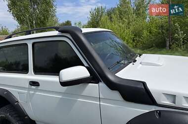 Позашляховик / Кросовер ВАЗ 21214 / 4x4 2008 в 