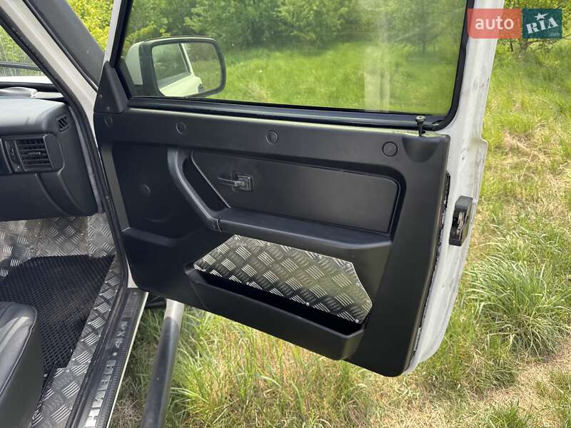 Позашляховик / Кросовер ВАЗ / Lada 21214 / 4x4 2008 в Умані