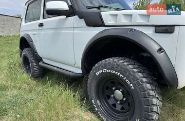 Позашляховик / Кросовер ВАЗ 21214 / 4x4 2008 в 