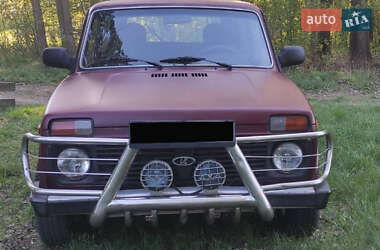 Внедорожник / Кроссовер ВАЗ 21214 / 4x4 2011 в 