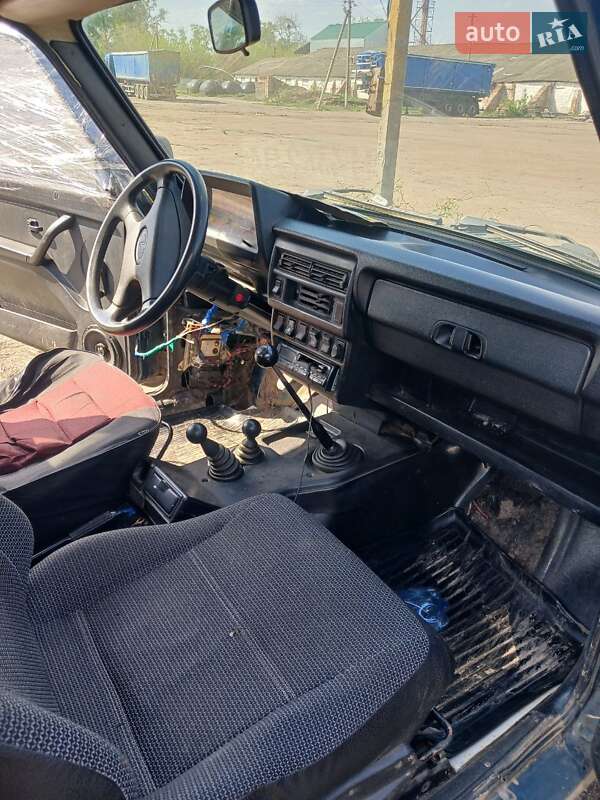 Внедорожник / Кроссовер ВАЗ / Lada 21214 / 4x4 2012 в Сумах
