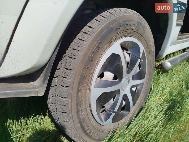 Внедорожник / Кроссовер ВАЗ / Lada 21214 / 4x4 2008 в Ширяево