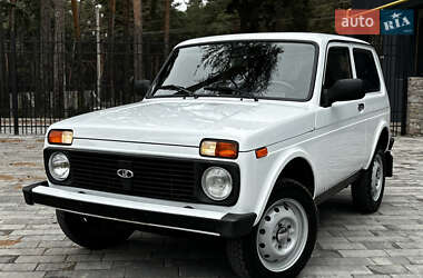 Внедорожник / Кроссовер ВАЗ 21214 / 4x4 2014 в 