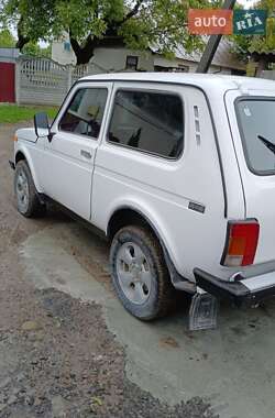Внедорожник / Кроссовер ВАЗ 21214 / 4x4 2007 в 