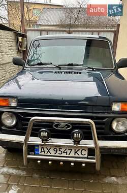 Позашляховик / Кросовер ВАЗ 21214 / 4x4 2011 в Харкові