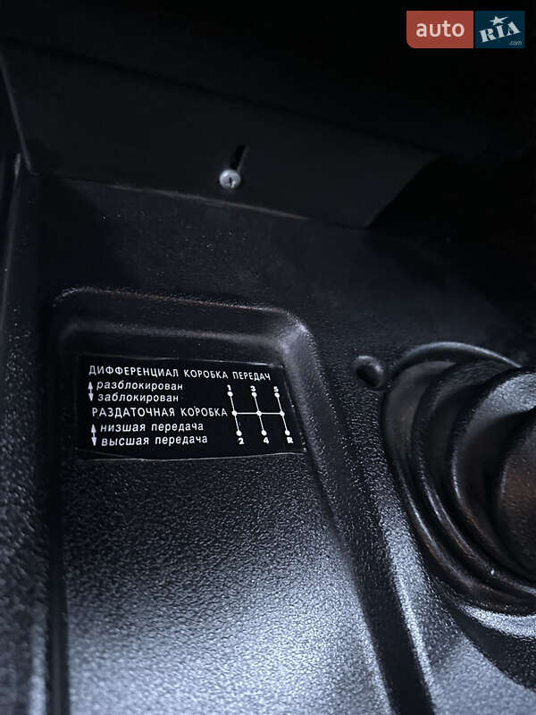 Внедорожник / Кроссовер ВАЗ / Lada 21214 / 4x4 2012 в Золочеве