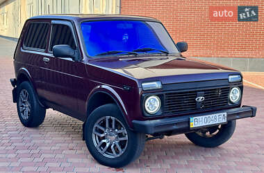 Позашляховик / Кросовер ВАЗ 21214 / 4x4 2013 в Одесі