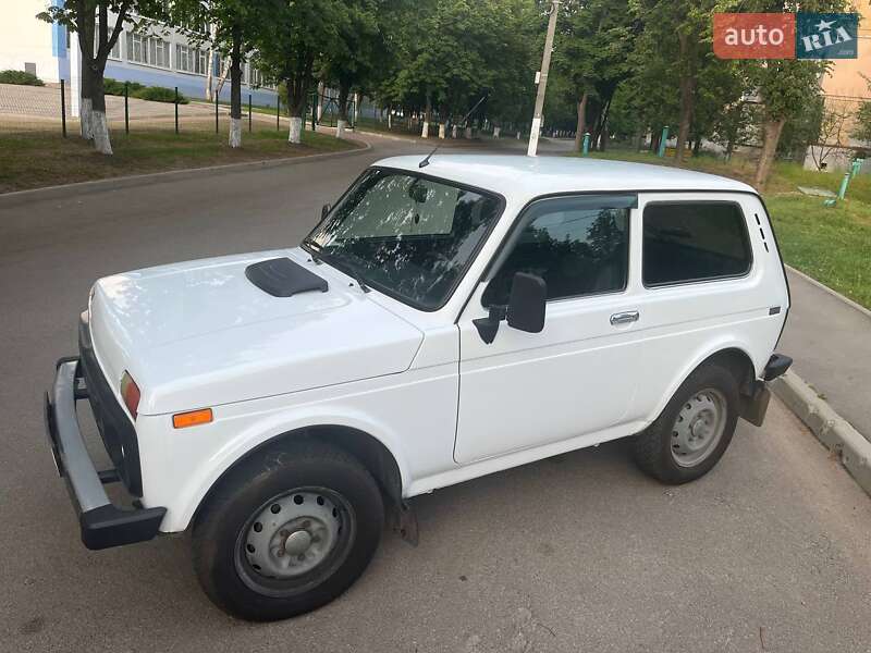 Внедорожник / Кроссовер ВАЗ / Lada 21214 / 4x4 2009 в Харькове фото 2 Внедорожник / Кроссовер ВАЗ / Lada 21214 / 4x4 2009 в Харькове