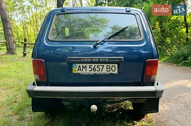 Внедорожник / Кроссовер ВАЗ 21214 / 4x4 2011 в 