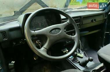 Внедорожник / Кроссовер ВАЗ 21214 / 4x4 2011 в 