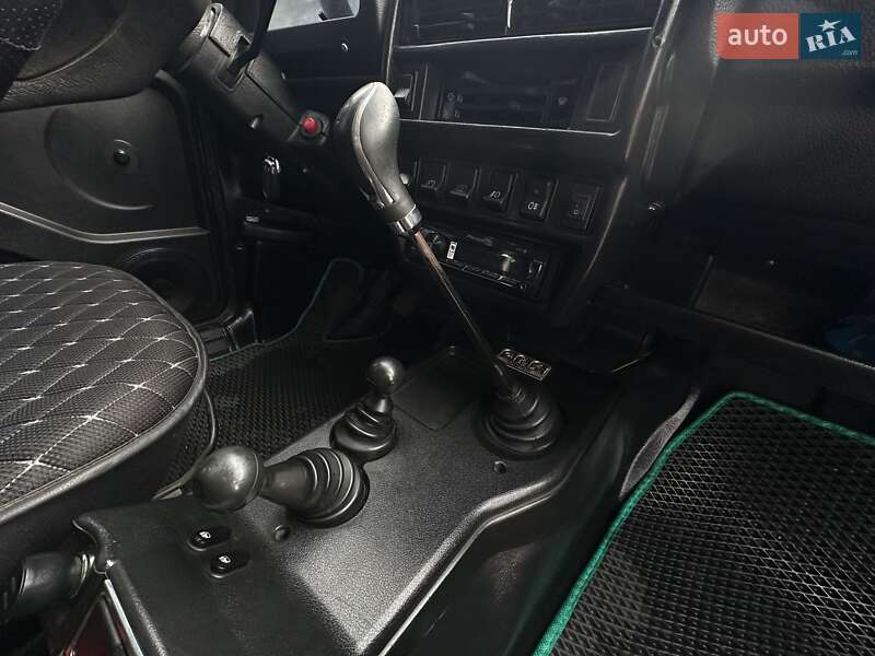 Позашляховик / Кросовер ВАЗ / Lada 21214 / 4x4 2011 в Дніпрі фото 3 Позашляховик / Кросовер ВАЗ / Lada 21214 / 4x4 2011 в Дніпрі