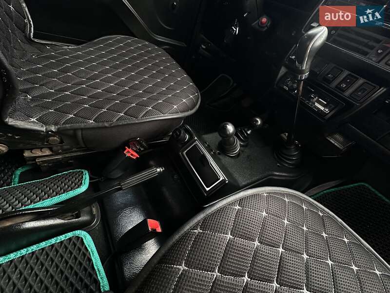 Позашляховик / Кросовер ВАЗ / Lada 21214 / 4x4 2011 в Дніпрі фото 4 Позашляховик / Кросовер ВАЗ / Lada 21214 / 4x4 2011 в Дніпрі