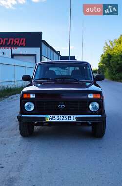 Внедорожник / Кроссовер ВАЗ 21214 / 4x4 2010 в 