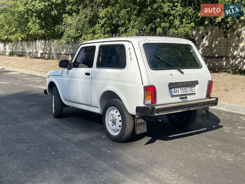 Внедорожник / Кроссовер ВАЗ / Lada 21214 / 4x4 2015 в Днепре