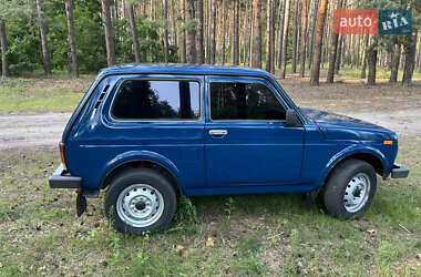 Внедорожник / Кроссовер ВАЗ 21214 / 4x4 2013 в 