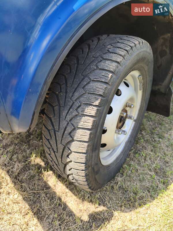 Позашляховик / Кросовер ВАЗ / Lada 21214 / 4x4 2010 в Сумах