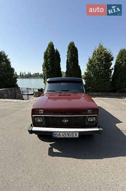 Внедорожник / Кроссовер ВАЗ 21214 / 4x4 2012 в 