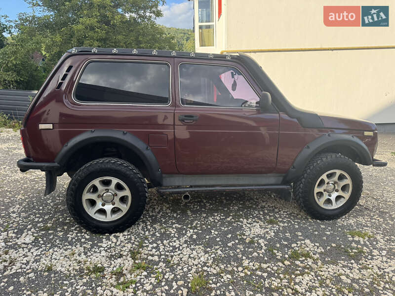 Внедорожник / Кроссовер ВАЗ / Lada 21214 / 4x4 2007 в Кременце