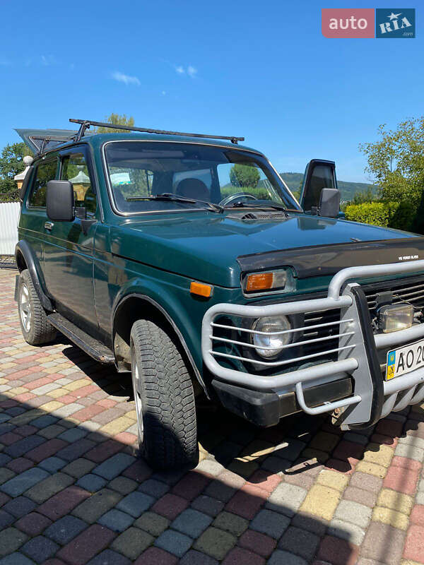 Внедорожник / Кроссовер ВАЗ / Lada 21214 / 4x4 2009 в Терново