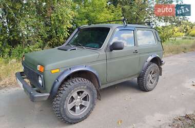 Позашляховик / Кросовер ВАЗ 21214 / 4x4 2012 в Сосницях