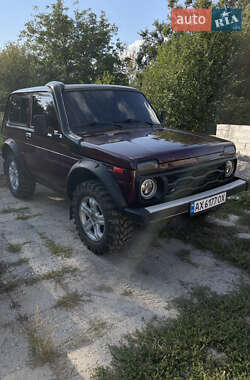 Внедорожник / Кроссовер ВАЗ 21214 / 4x4 2005 в Харькове