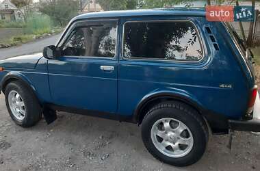 Внедорожник / Кроссовер ВАЗ 21214 / 4x4 2011 в 
