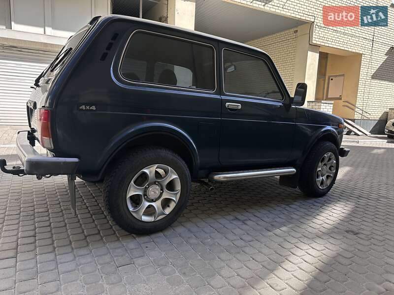 Внедорожник / Кроссовер ВАЗ / Lada 21214 / 4x4 2008 в Днепре