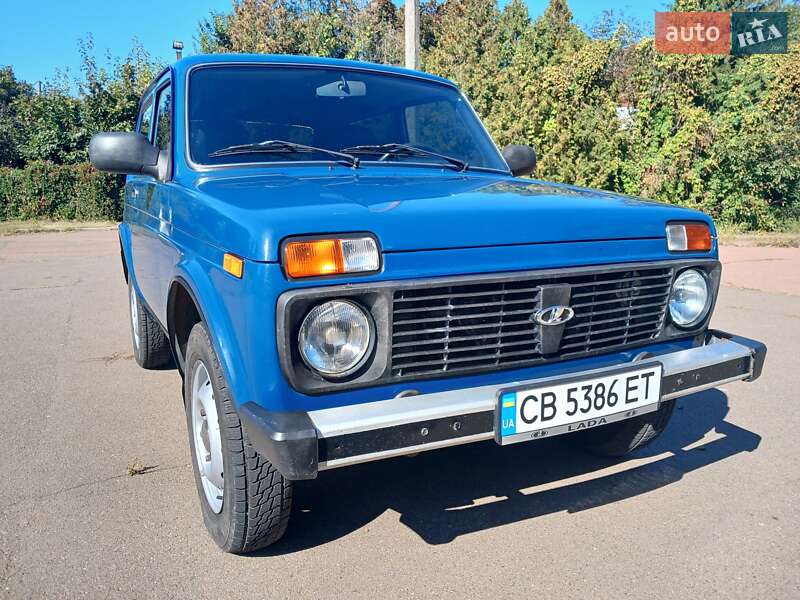 Внедорожник / Кроссовер ВАЗ 21214 / 4x4 2011 в 