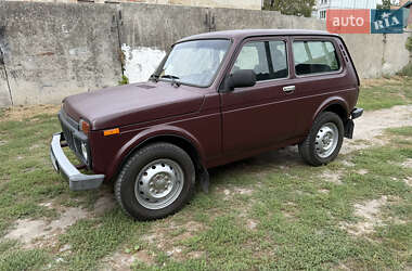Внедорожник / Кроссовер ВАЗ 21214 / 4x4 2013 в 