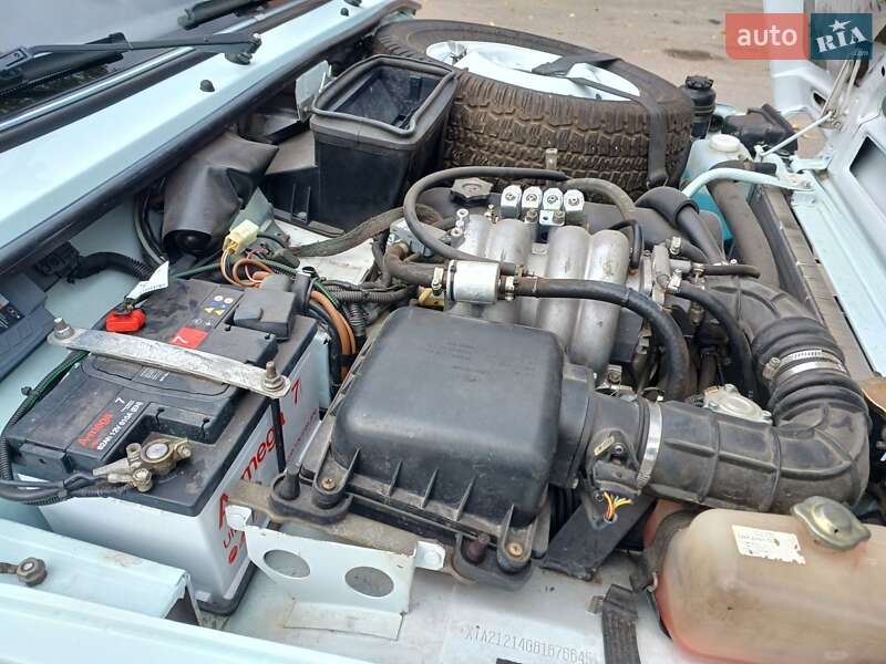 Внедорожник / Кроссовер ВАЗ / Lada 21214 / 4x4 2007 в Ромнах