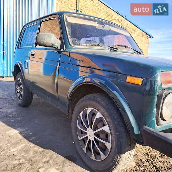 Внедорожник / Кроссовер ВАЗ / Lada 21214 / 4x4 2010 в Запорожье