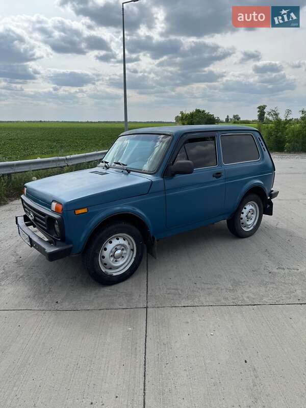 Внедорожник / Кроссовер ВАЗ / Lada 21214 / 4x4 2012 в Дергачах