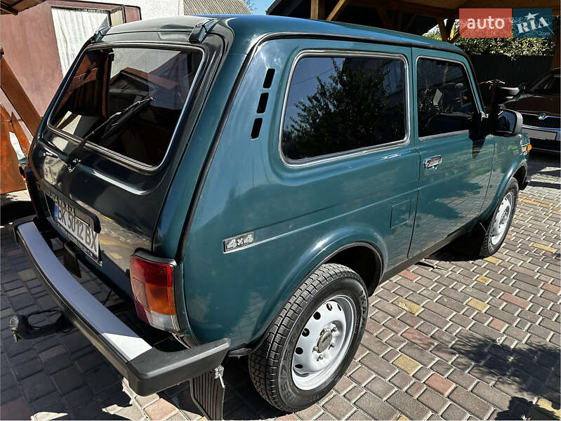 Внедорожник / Кроссовер ВАЗ / Lada 21214 / 4x4 2011 в Хмельнике