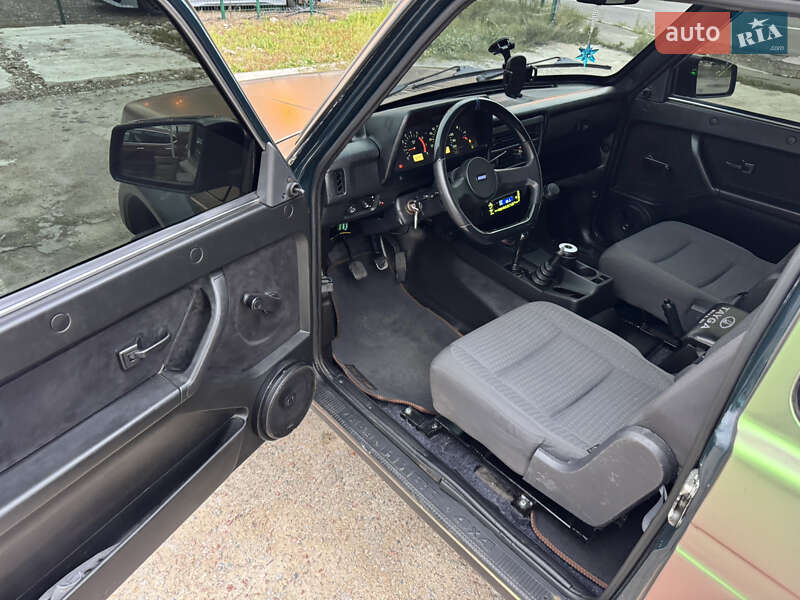 Позашляховик / Кросовер ВАЗ / Lada 21214 / 4x4 2014 в Києві фото 17 Позашляховик / Кросовер ВАЗ / Lada 21214 / 4x4 2014 в Києві