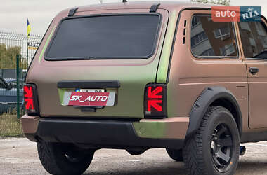 Позашляховик / Кросовер ВАЗ 21214 / 4x4 2014 в 