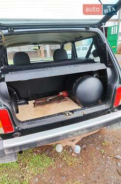 Внедорожник / Кроссовер ВАЗ 21214 / 4x4 2014 в  фото 2 Внедорожник / Кроссовер ВАЗ 21214 / 4x4 2014 в