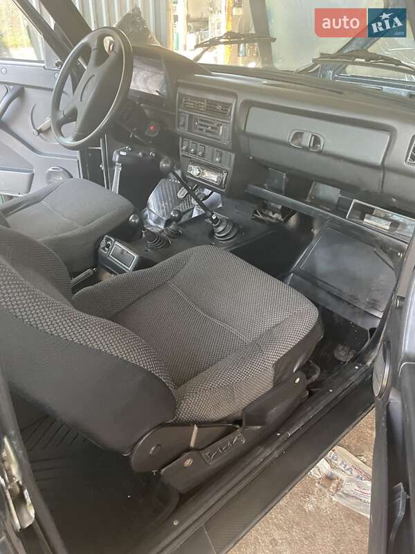 Внедорожник / Кроссовер ВАЗ / Lada 21214 / 4x4 2012 в Александровке