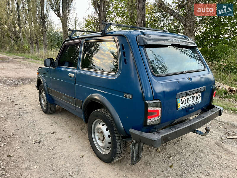 Внедорожник / Кроссовер ВАЗ / Lada 21214 / 4x4 2010 в Мукачево