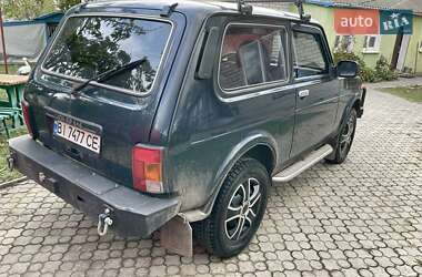 Внедорожник / Кроссовер ВАЗ 21214 / 4x4 2012 в 