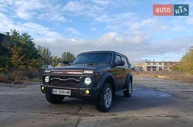 Внедорожник / Кроссовер ВАЗ / Lada 21214 / 4x4 2005 в Никополе