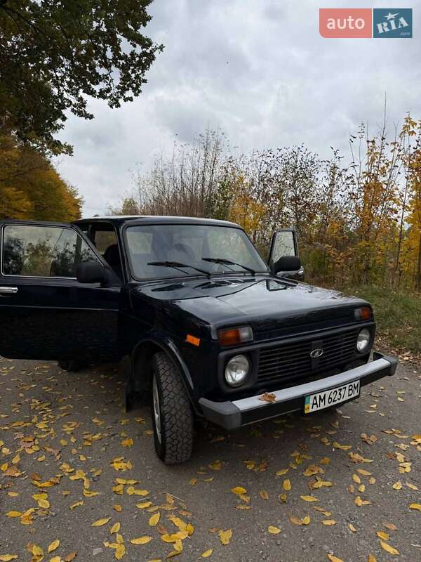 Позашляховик / Кросовер ВАЗ / Lada 21214 / 4x4 2013 в Радомишлі фото 23 Позашляховик / Кросовер ВАЗ / Lada 21214 / 4x4 2013 в Радомишлі