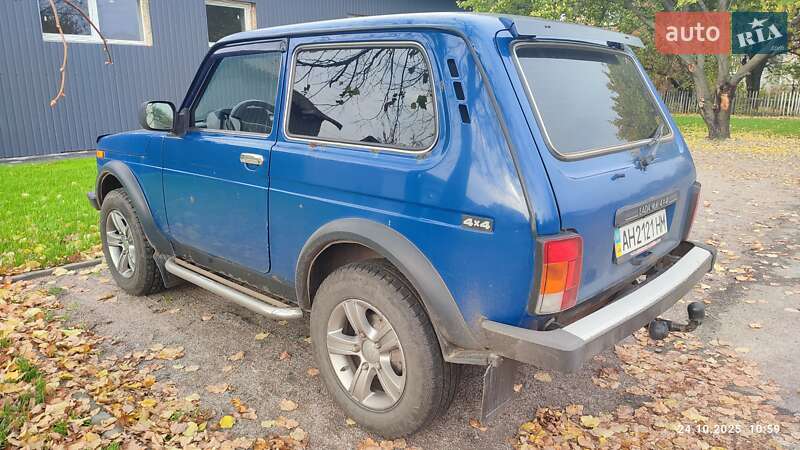 Позашляховик / Кросовер ВАЗ / Lada 21214 / 4x4 2011 в Миргороді