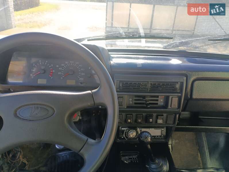 Внедорожник / Кроссовер ВАЗ / Lada 21214 / 4x4 2013 в Снятине фото 10 Внедорожник / Кроссовер ВАЗ / Lada 21214 / 4x4 2013 в Снятине