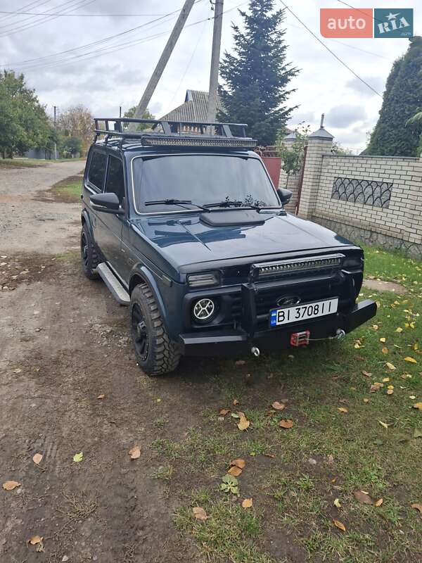 Позашляховик / Кросовер ВАЗ / Lada 21214 / 4x4 2011 в Зіньківі фото 3 Позашляховик / Кросовер ВАЗ / Lada 21214 / 4x4 2011 в Зіньківі