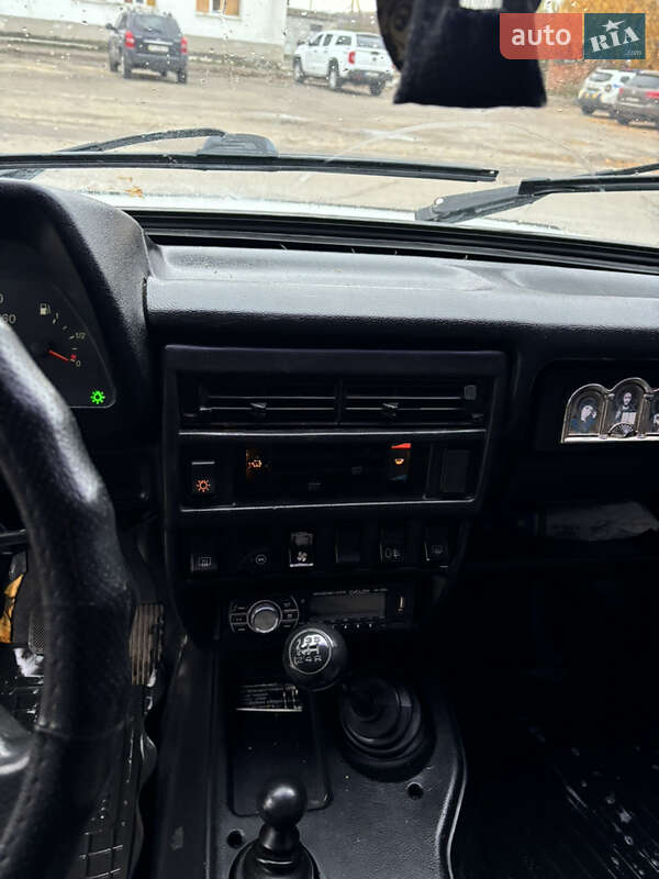 Позашляховик / Кросовер ВАЗ / Lada 21214 / 4x4 2013 в Харкові