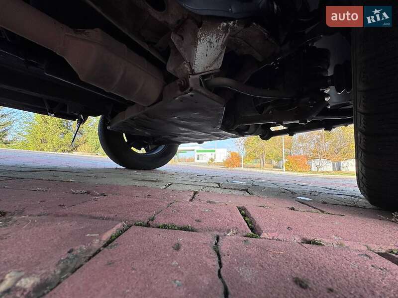 Позашляховик / Кросовер ВАЗ / Lada 21214 / 4x4 2011 в Запоріжжі