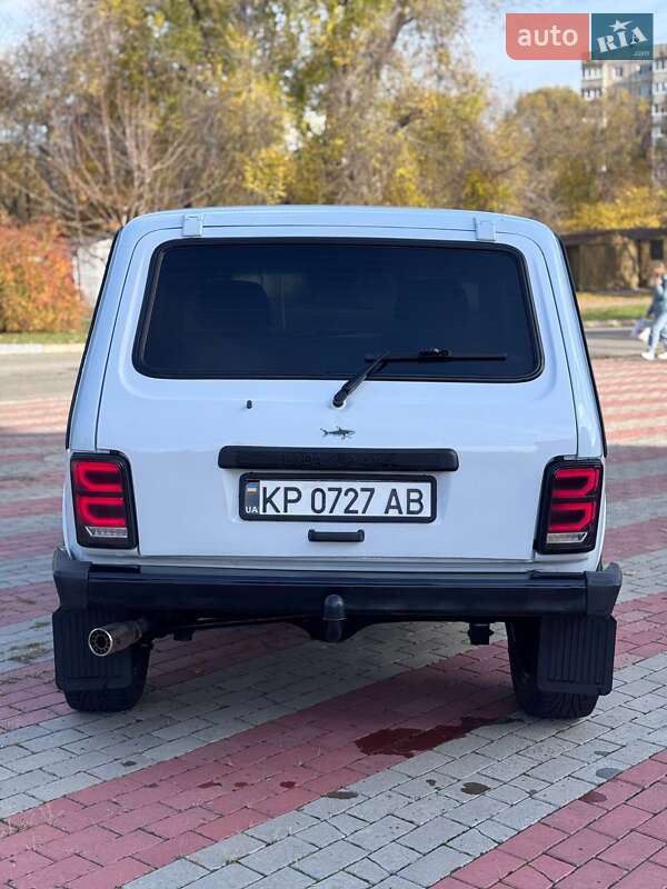 Позашляховик / Кросовер ВАЗ / Lada 21214 / 4x4 2011 в Запоріжжі