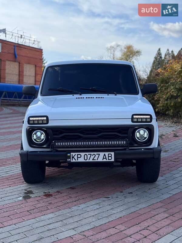 Позашляховик / Кросовер ВАЗ / Lada 21214 / 4x4 2011 в Запоріжжі