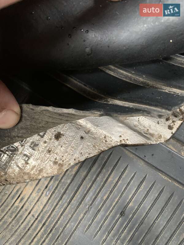 Внедорожник / Кроссовер ВАЗ / Lada 21214 / 4x4 2016 в Малой Турье